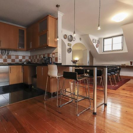 Grand Parliament Duplex By Homing Apartment ลิสบอน ภายนอก รูปภาพ