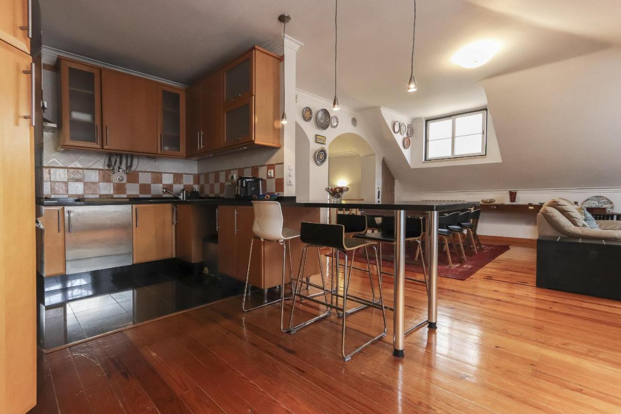 Grand Parliament Duplex By Homing Apartment ลิสบอน ภายนอก รูปภาพ
